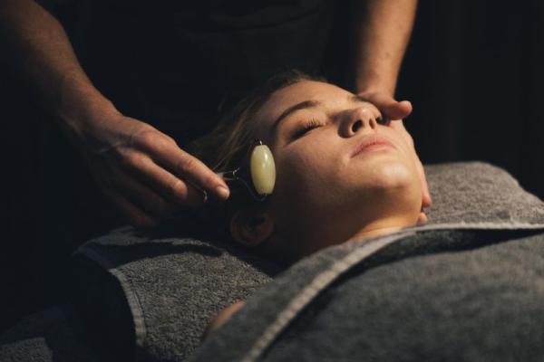 Gaia Jade Facial- 60 Minutes