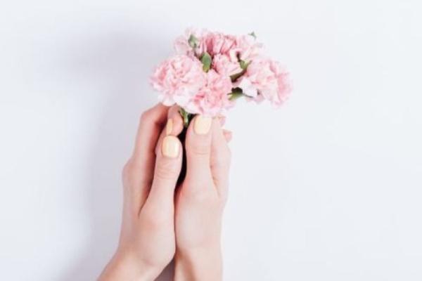 Express Manicure | 40 Mins