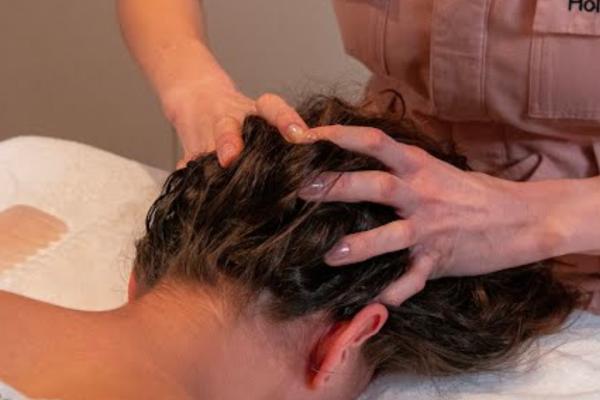 Massage "Holisens" by Holidermie