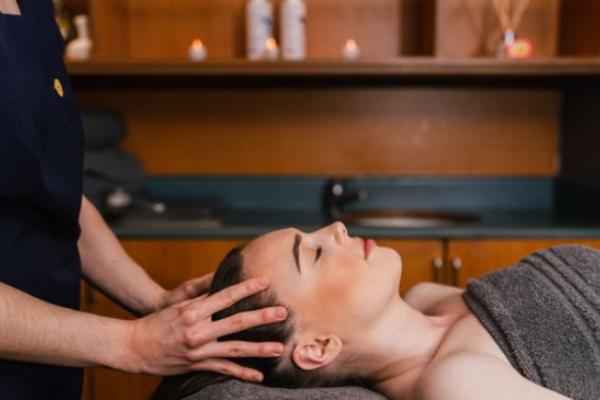ishga Tasters- Back, Neck & Shoulder Massage + Head Massage