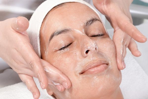 Pro-Glow Resurface+