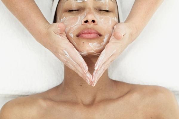 Elemis Introductory Facial