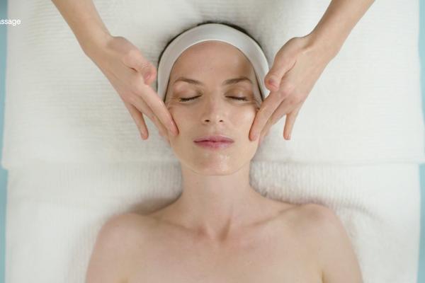 Elemis Pro-Glow Genius