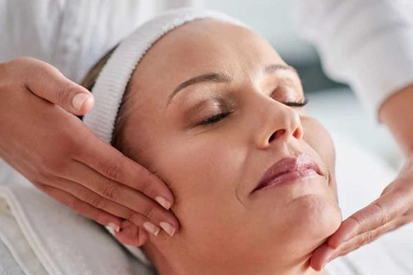Harmony Facial | iS Clinical
