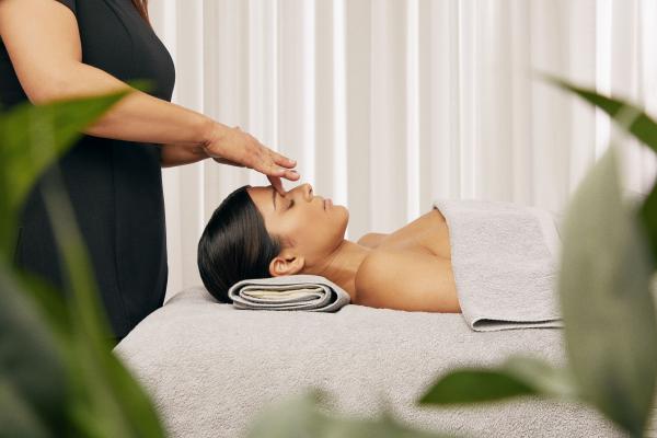 ESPA Eye Lift 25 min -silmänympäryshoito