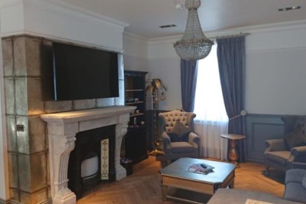 Celebration Suite Midweek Stay