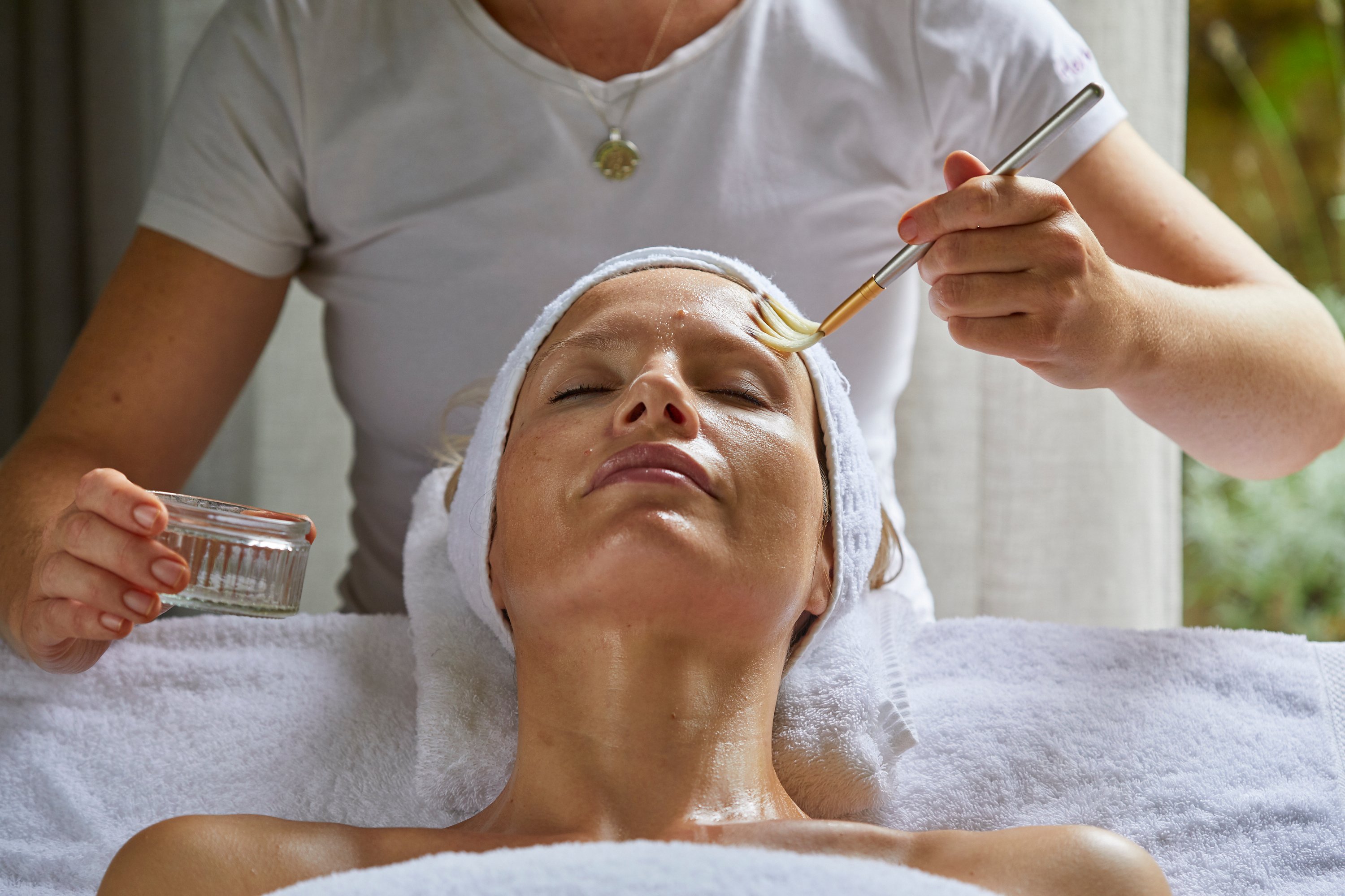 60m Sarah Chapman Stem Cell Collagen Micro-needling Facial