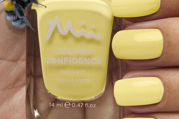 Gel polish infills (finger nails) / kynsihuolto 75 min