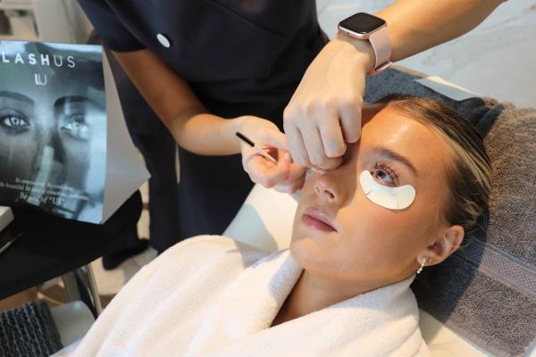 LASHUS Lash Tint