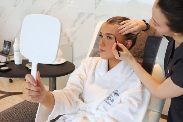 Simple Brow Shape