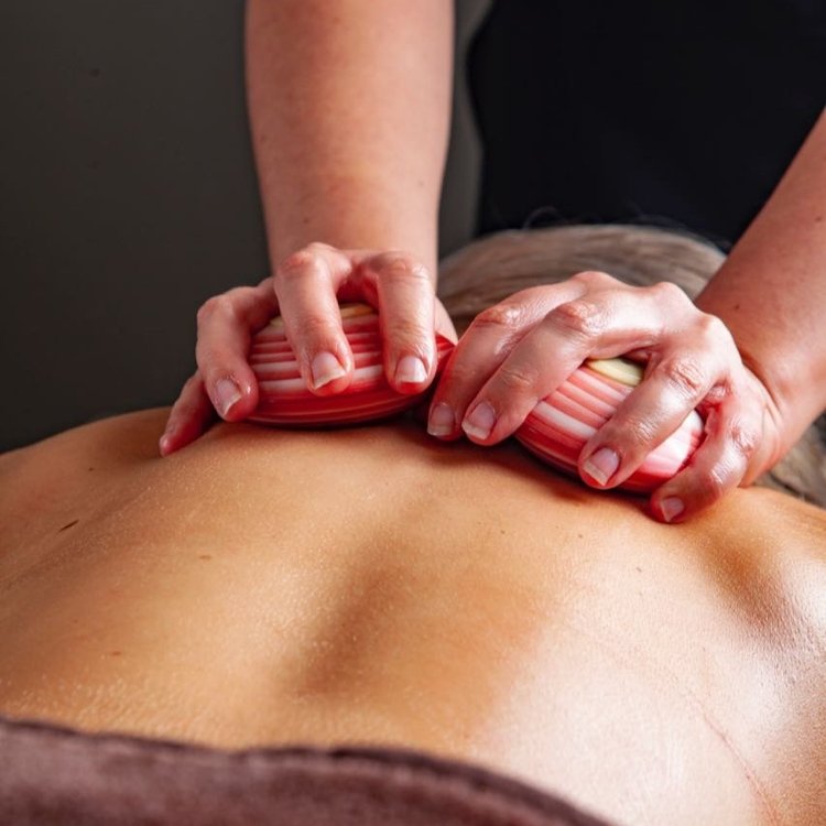 Lava Shells - Full Body Massage