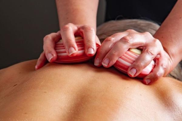 Lava Shells - Full Body Massage