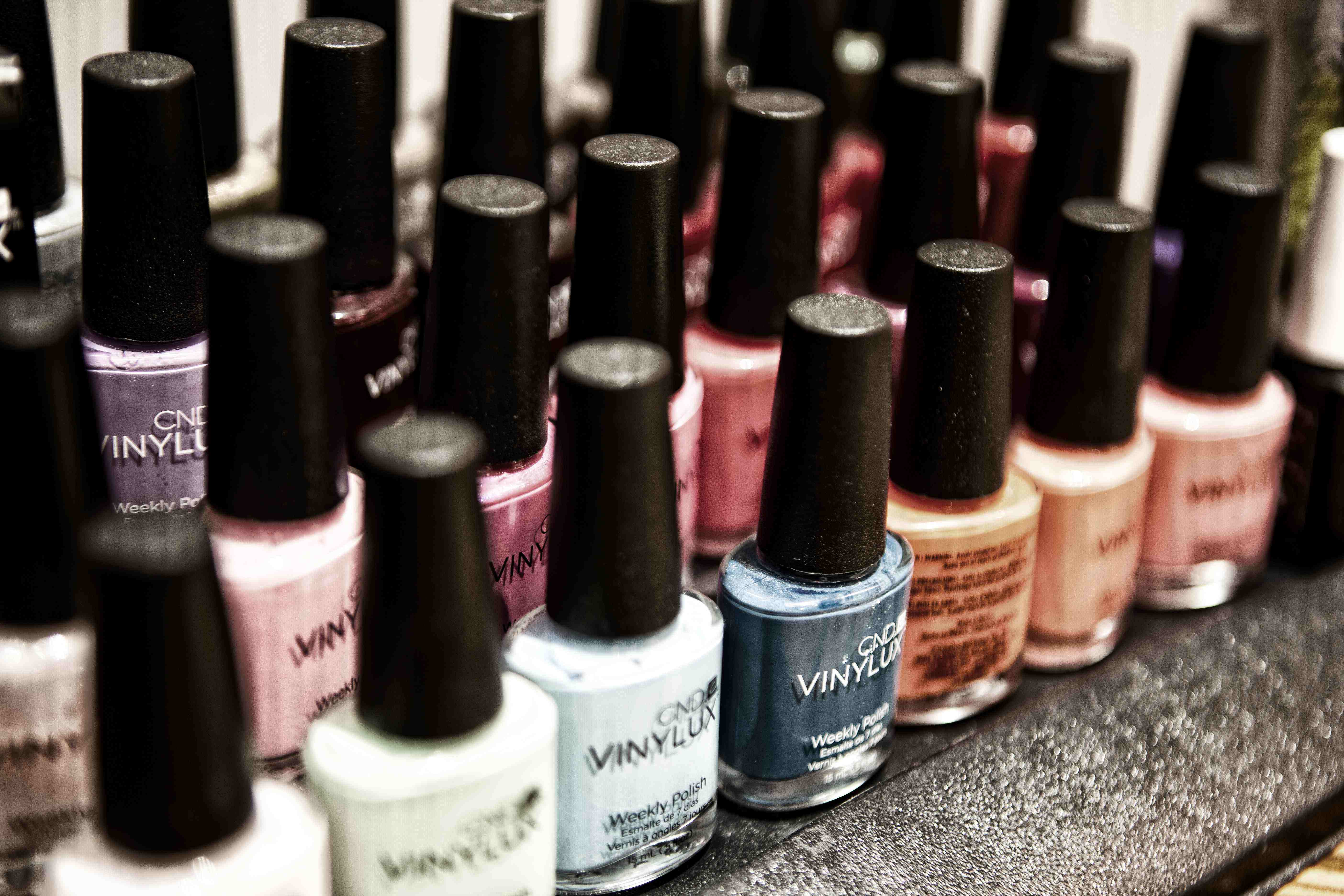 Shellac Manicure