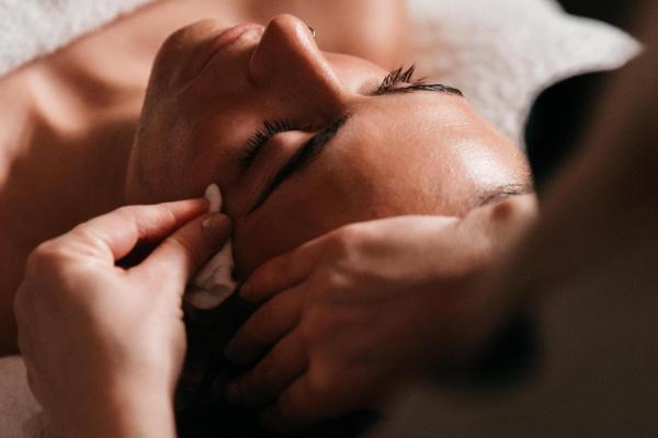 Bespoke Facial | 60-min