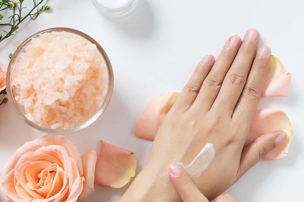 Mini Manicure 25min