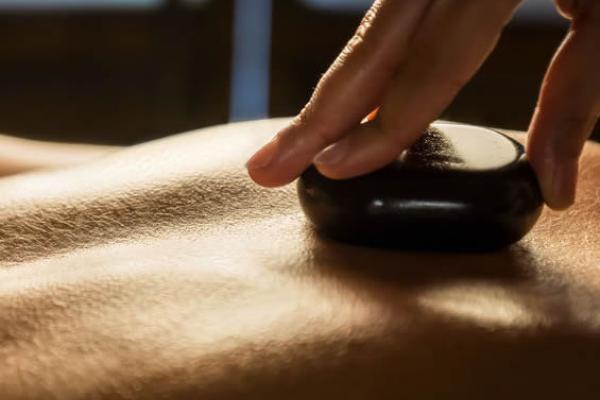 Hot Stone Massage 30min