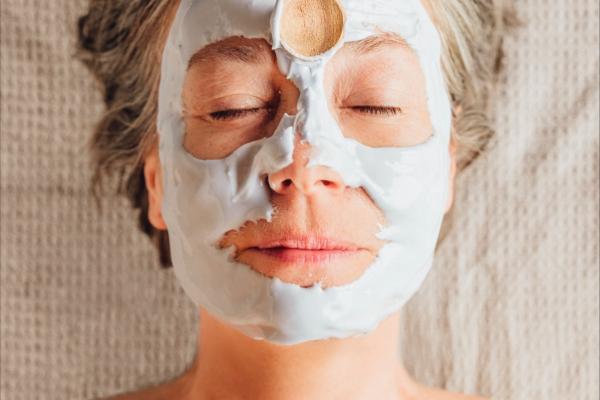 Sansa - Luxury Facial - 90 min