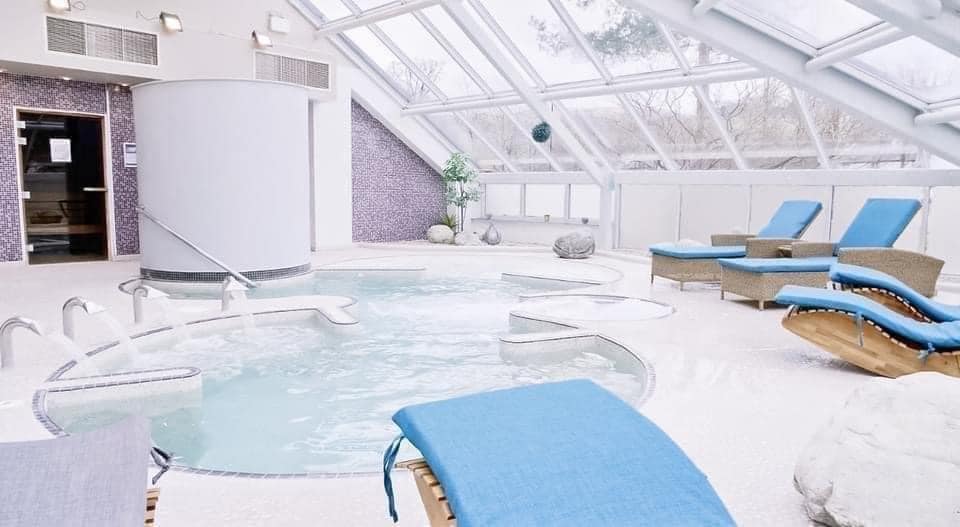 Spa Access - 1 Hour **Online Booking Only**