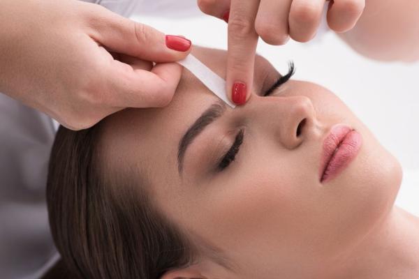 Eyebrow Wax