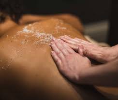 ELEMIS Intensely Cleansing Salt Scrub