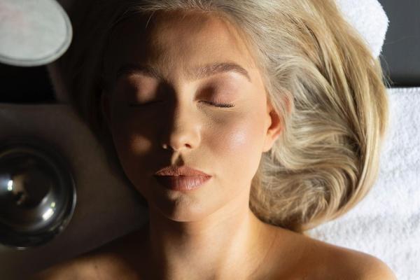 Lily`s Veganske Glød behandling