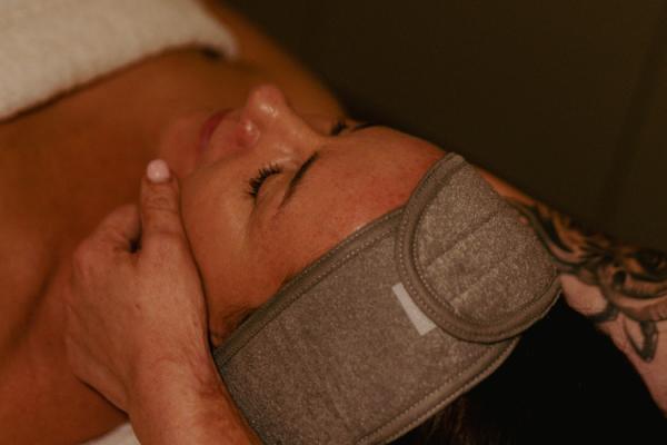 Bloom Indulgent Facial