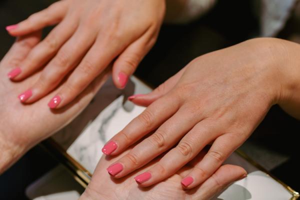 Mii Express Manicure