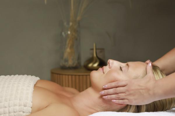 Mini Face Spa  30min /79€