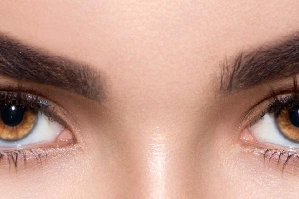 Eyelash and Eyebrow Tinting