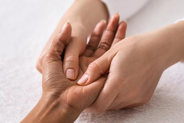 ishga Luxurious Seaweed Hand Experience | 55 Minutes