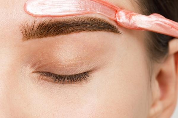 Eyebrow Wax