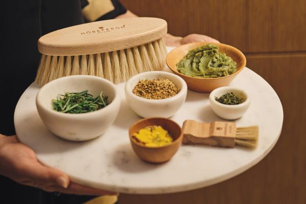 Wild Alpine Herbs Relaxing Luxury Ritual Höbepergh