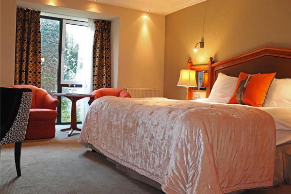 Lazy Luxurious Stay