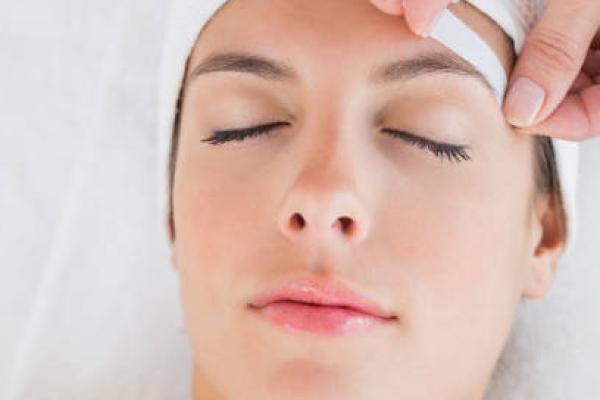 Eyebrow Wax