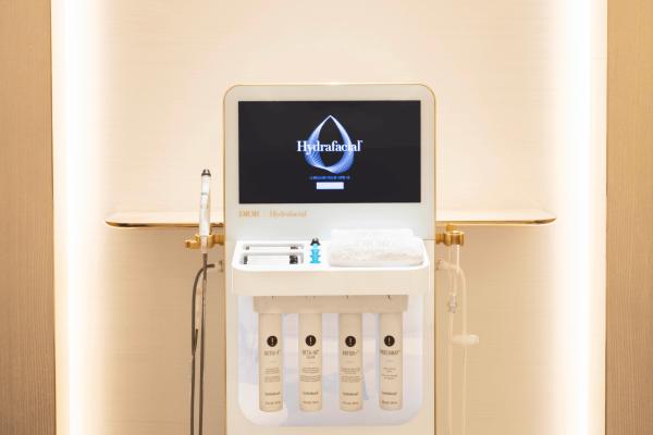 Dior Powered by Hydrafacial 60min