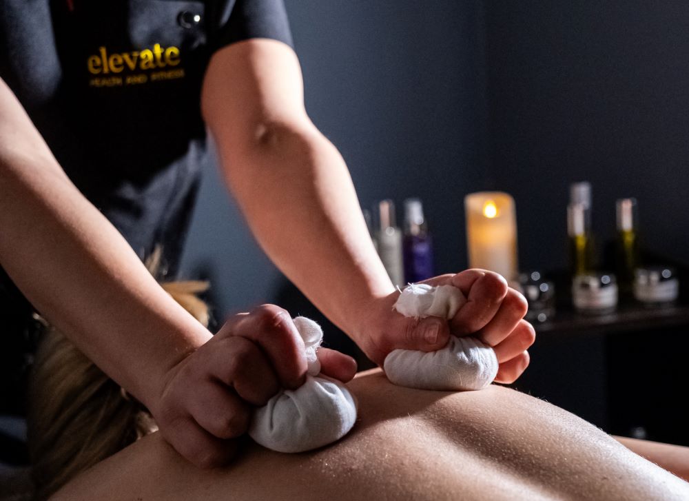ishga Hot Poultice Massage