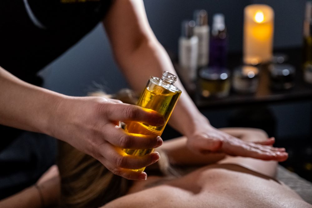 ishga Deep Tissue Massage