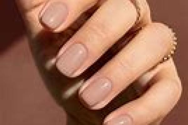 BIAB Application - on hands