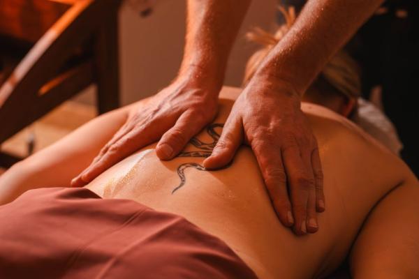 Sarvanga Massage - 90 Minutes*