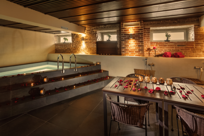 Romantic sauna evening for two