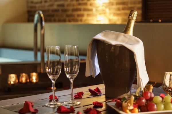 Romantic spa break for couples