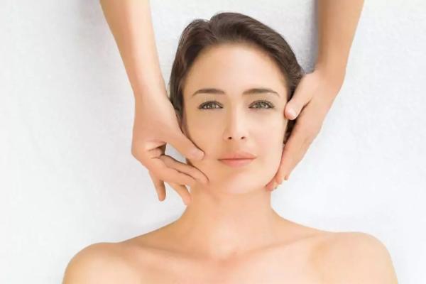 Ansiktsbehandling 50 min Klippkort 5 gånger.