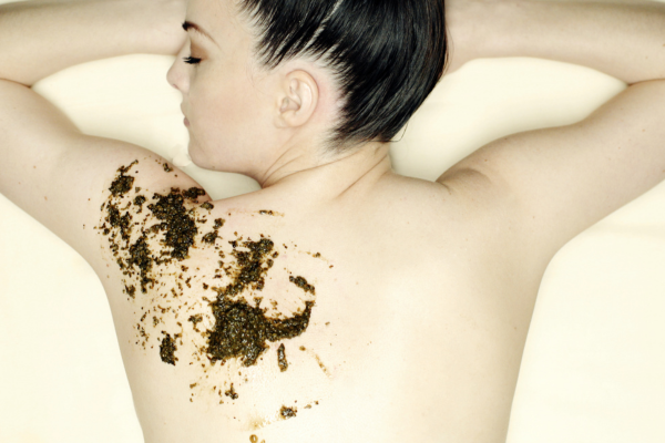 Peppermint & Seaweed Sugar Glow Scrub | VOYA