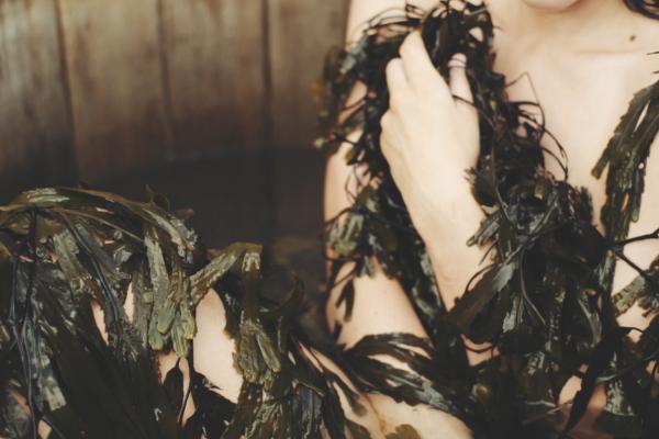 Single Lazy Days Detox Seaweed Bath | VOYA