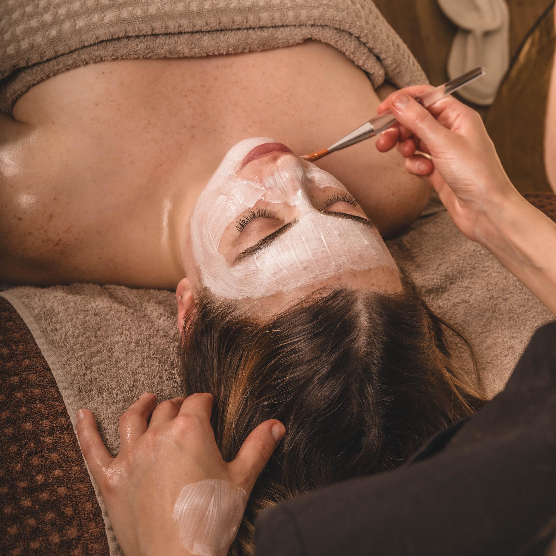 PREGNANCY FACIAL