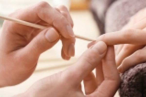 Pamper Manicure 70 Minutes