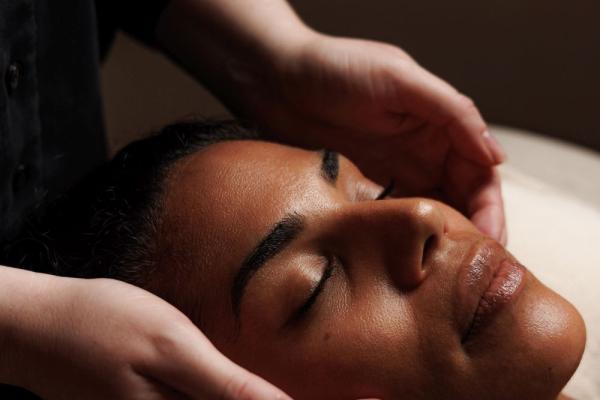 THE BIOME REPAIR FACIAL 60minutes