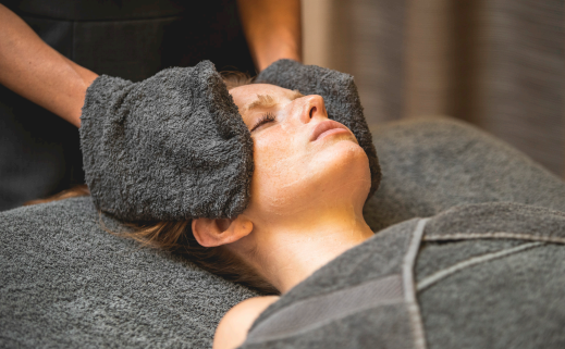 Everglowing Face & Body Ritual