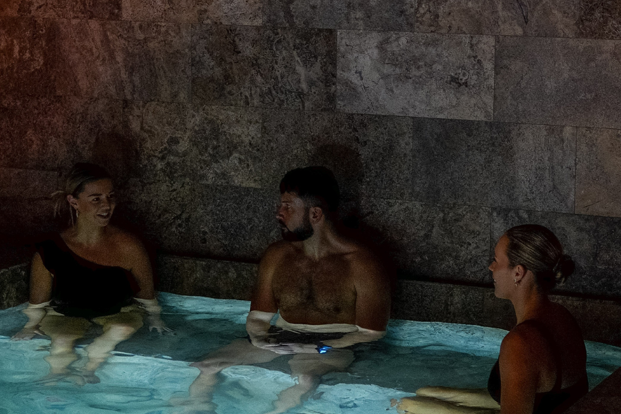 3 People - Mid-Week Breakfast Social