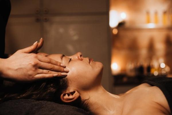 Express Scalp & Head Massage